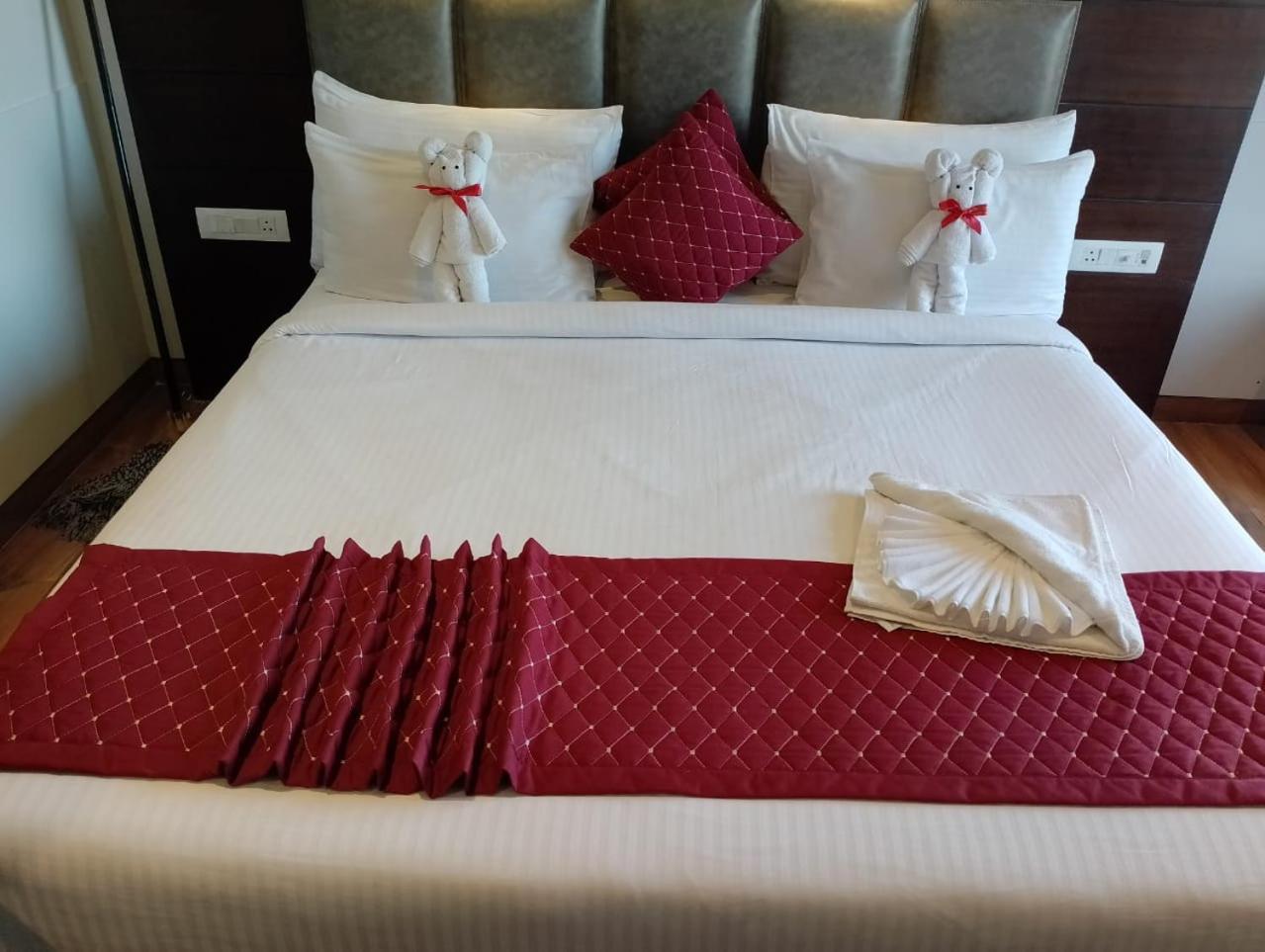 The Stella Hotel & Resort Λουντιάνα Εξωτερικό φωτογραφία